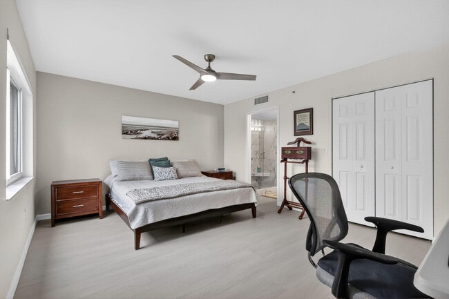 Building Photo - 12547 Imperial Isle Dr