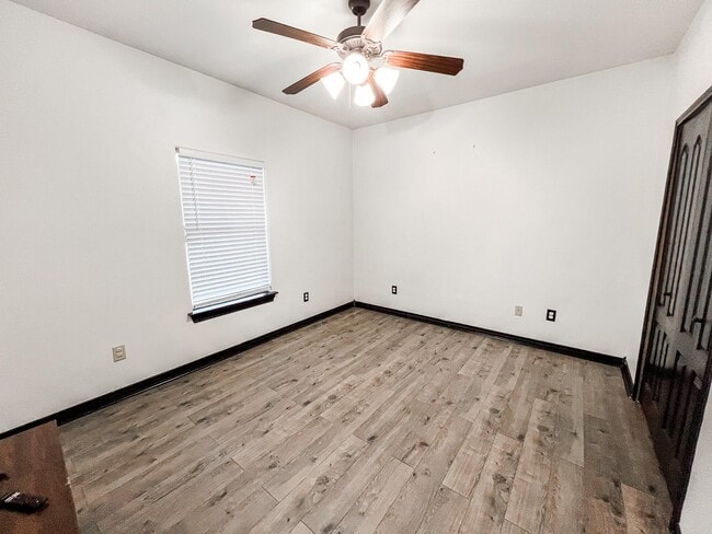 Building Photo - 10620 Porfirio Dr