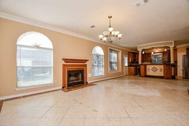 Building Photo - 21219 Flat Creek Ln