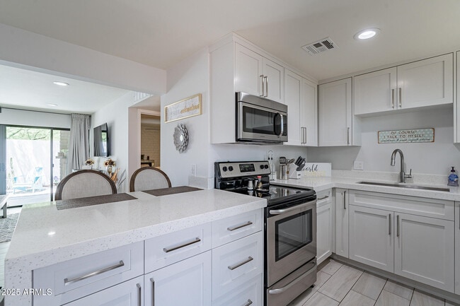 Building Photo - 4351 N 36th St