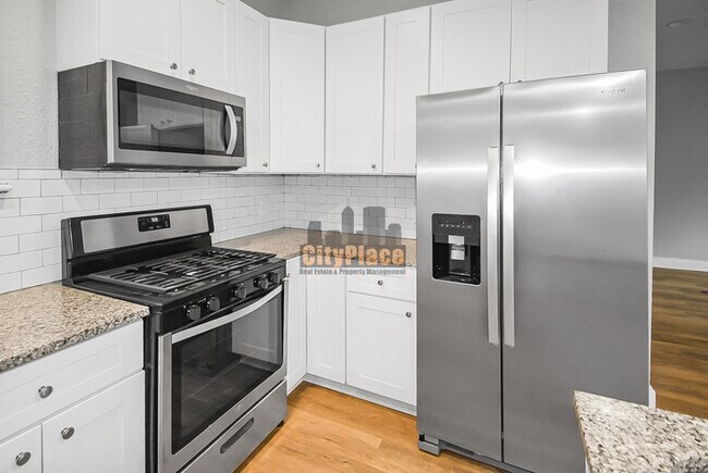 Building Photo - 1115 Keystone Ave