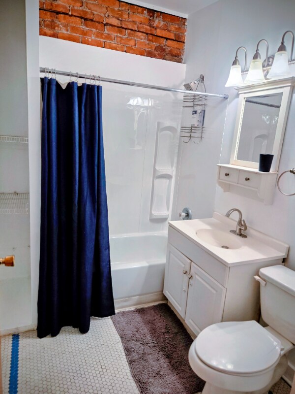 Building Photo - 23 Lexington Ave