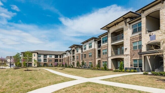 Building Photo - 2001 Presidio Vista Dr