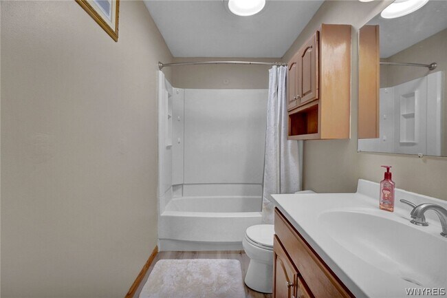 Building Photo - 36 Altair Dr
