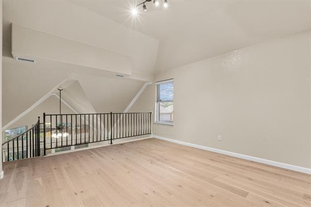 Building Photo - 1604 Teakwood Dr