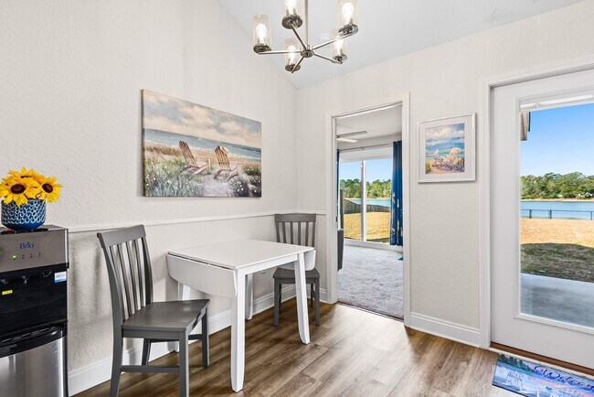 Building Photo - 7911 Twin Lake Dr