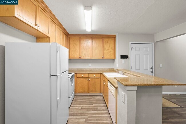 Building Photo - 1333 N Camino Alto