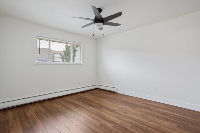 Building Photo - Updated two bedroom - ready now!