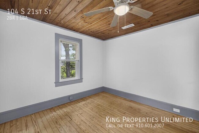 Building Photo - 104 S 21st St