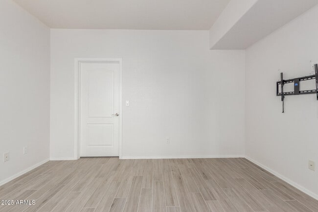 Building Photo - 295 N Rural Rd