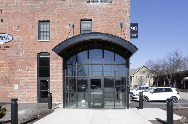 Building Photo - Frank Jones Brew Yard