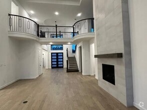 Building Photo - 9015 Orchard Cv