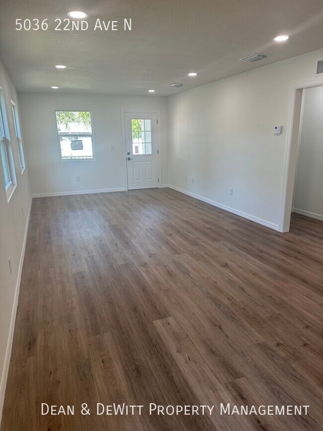 Building Photo - 5036 22nd Ave N