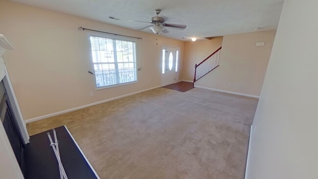 Building Photo - 71 Abigail Way