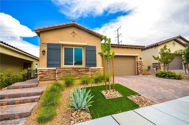 Building Photo - 8162 Desert Madera St