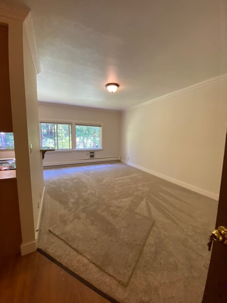 Building Photo - 405 Fieldston Rd