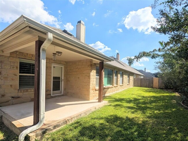 Building Photo - 107 Dasher Drive