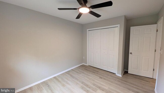Building Photo - 1517 Winterberry Dr