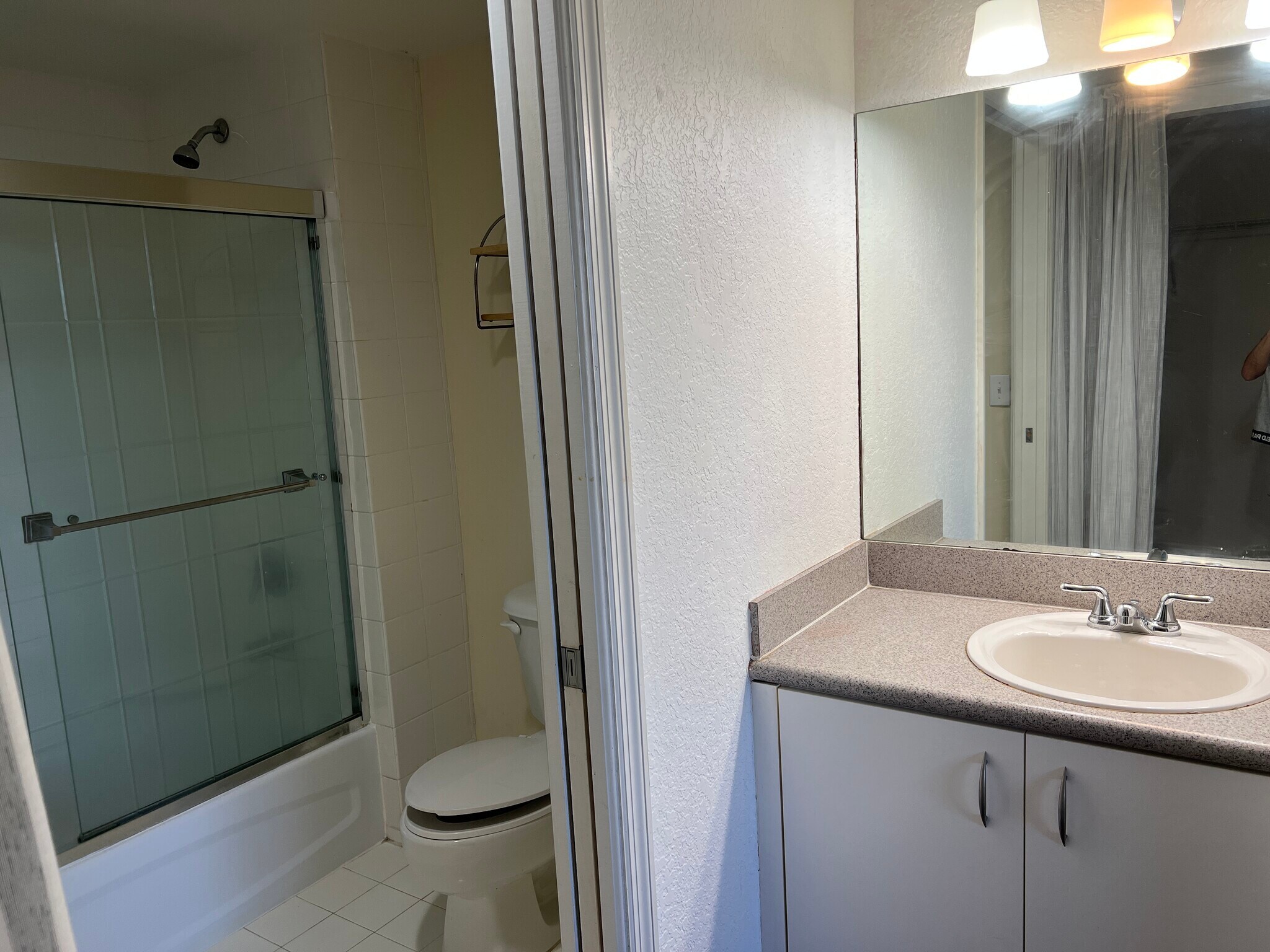 Building Photo - 816 NW 11th St