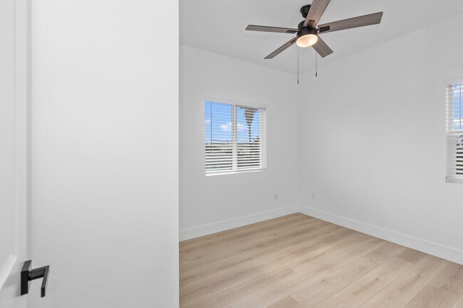 Building Photo - 6704 Saranac St