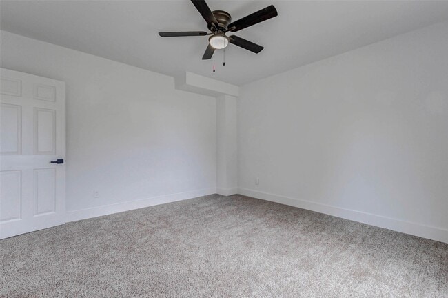 Building Photo - 8505 Denby St