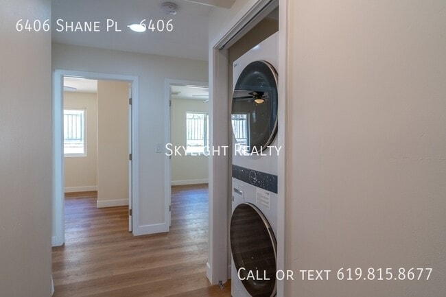 Building Photo - 6406 Shane Pl