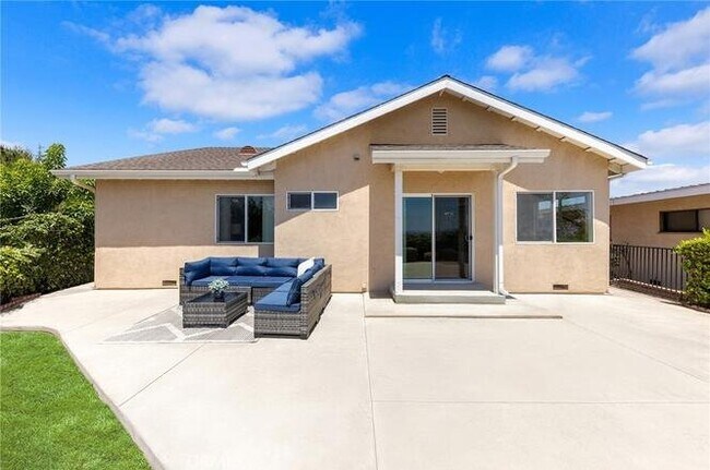 Building Photo - 1003 Langley Way