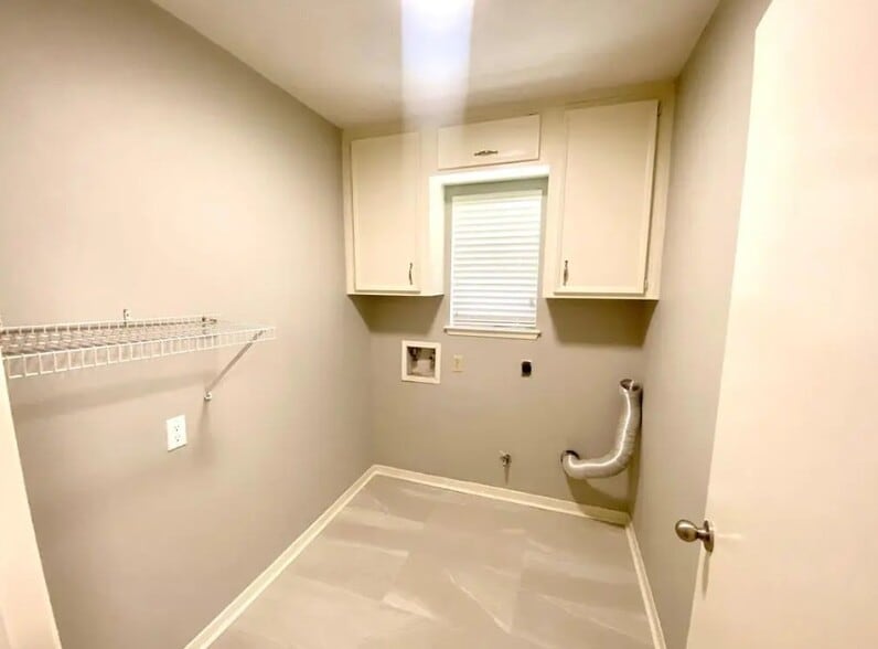 Building Photo - 2719 Cotton Stock Dr