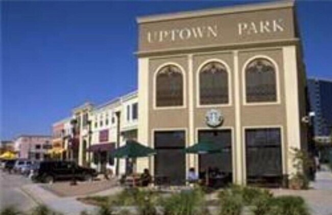 Building Photo - 1901 Post Oak Blvd