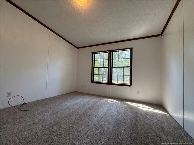 Building Photo - 372 Swift Creek Rd