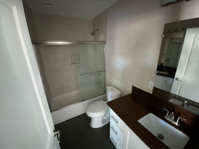 Building Photo - 5708 Colfax Ave