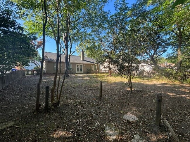 Building Photo - 3307 Crowell Ln