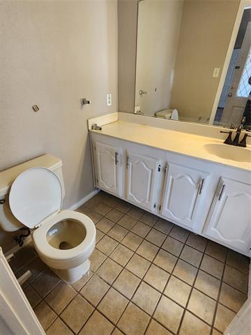 Building Photo - 100 Saddle Rock Ct