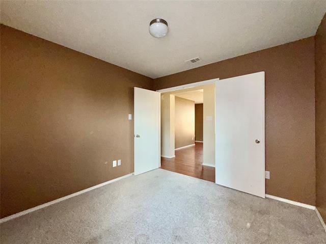 Building Photo - 5912 Ridge Lake Dr