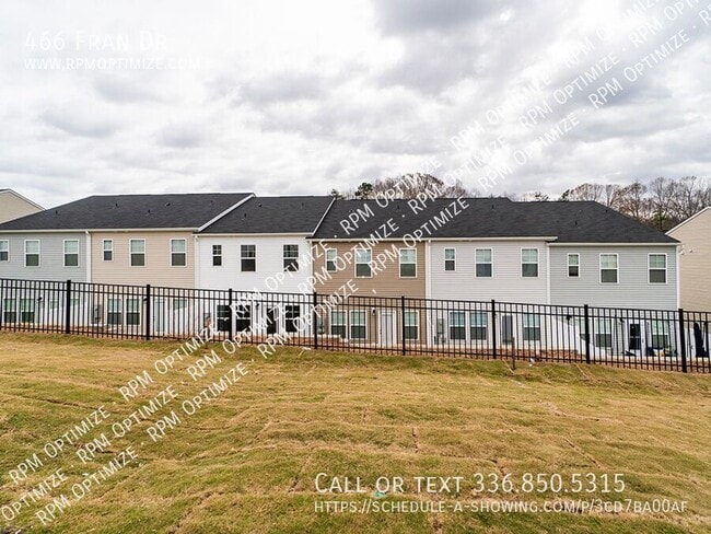 Building Photo - 466 Fran Dr