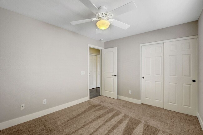 Building Photo - Incredible Single Story Southern Highlands...