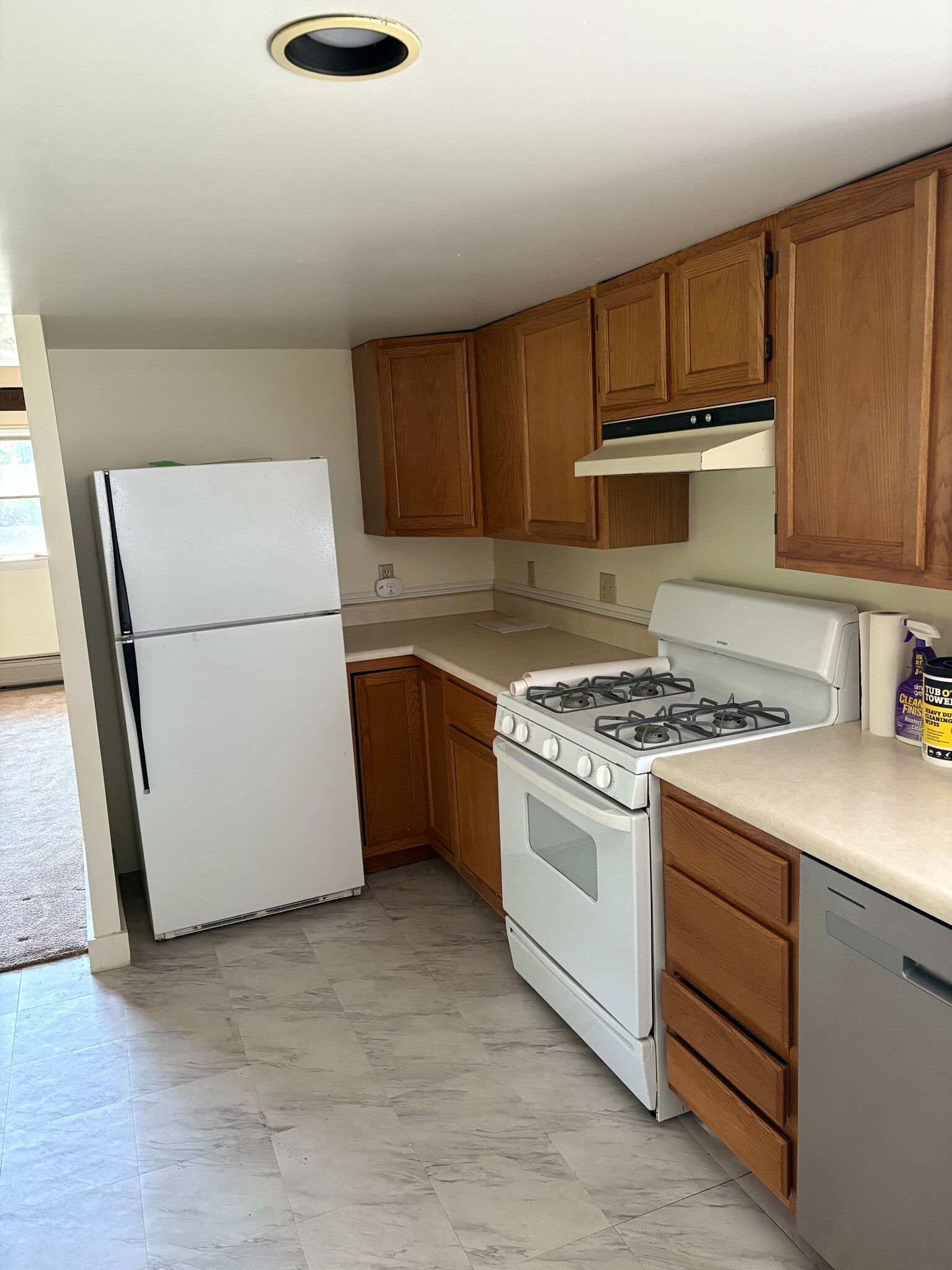 kitchen - 55 Cherry Hl