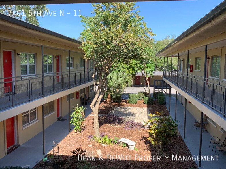 Building Photo - 1 Bed/1 Bath - Unit 17