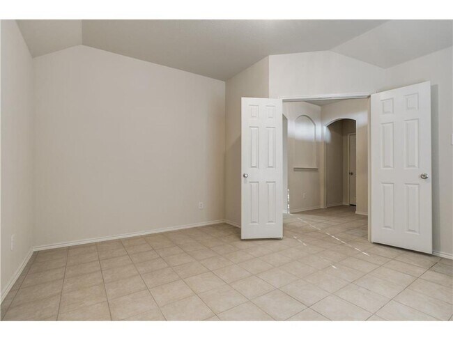 Building Photo - Welcome Home 3-2-2 Melissa ISD
