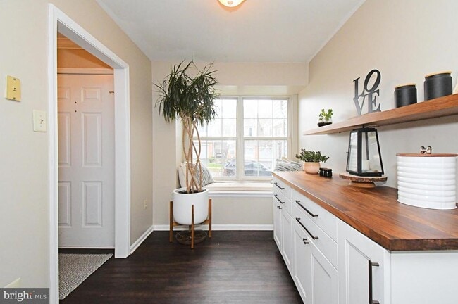 Building Photo - 1039 Greenes Way Cir