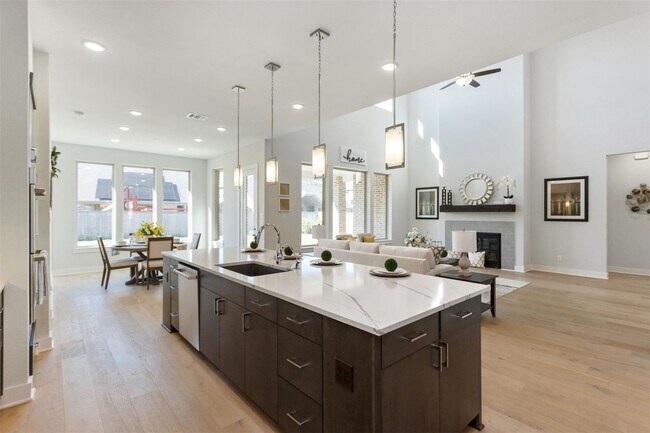 Building Photo - 21311 Blue Wood Aster Ct