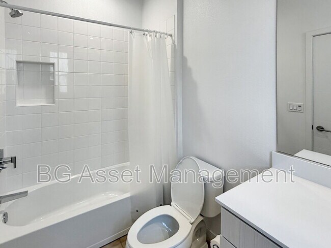 Building Photo - 3909 Wattling St