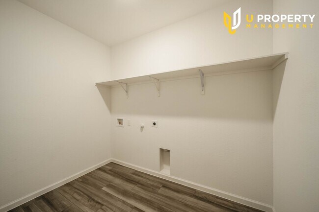 Building Photo - 808 Juniper St