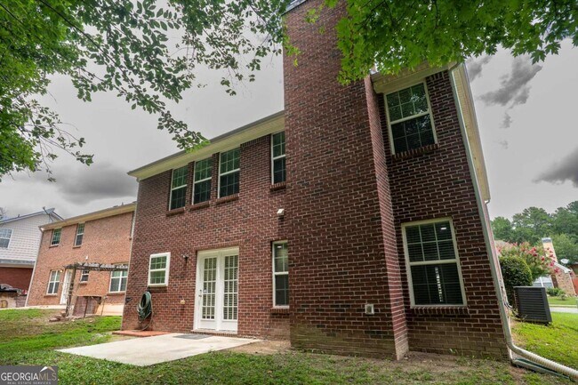 Building Photo - 3243 Newtons Crest Cir