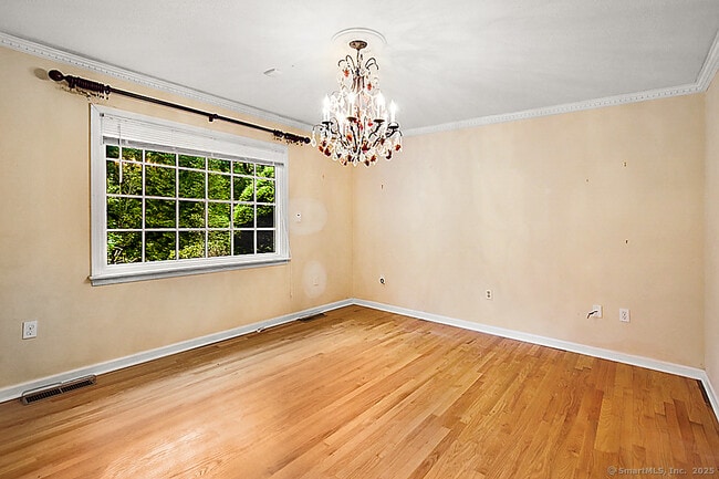 Building Photo - 2180 Cross Hwy