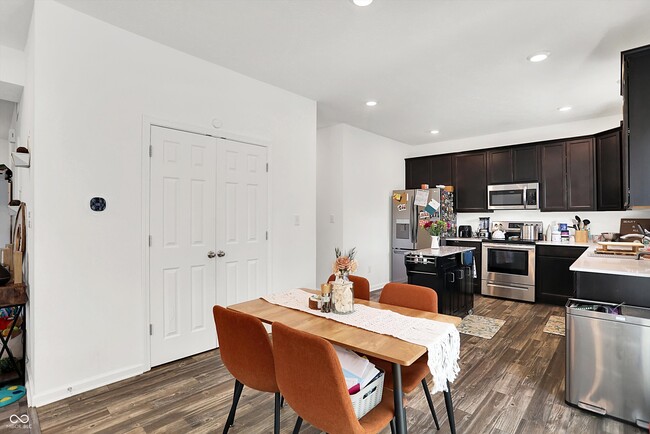 Building Photo - 10223 Caprock Canyon Dr