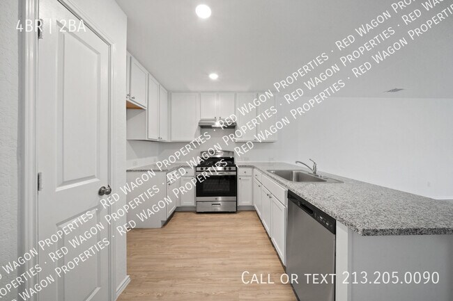 Building Photo - 14722 Dillard Ml