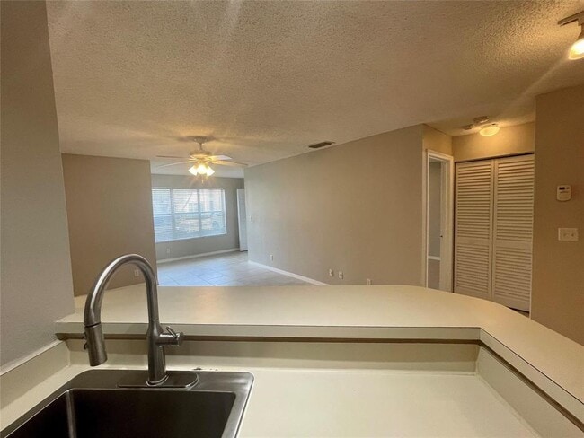 Building Photo - 3350 Pinewalk Dr N