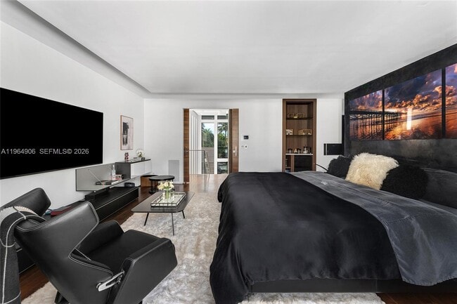 Building Photo - 528 Lakeview Ct