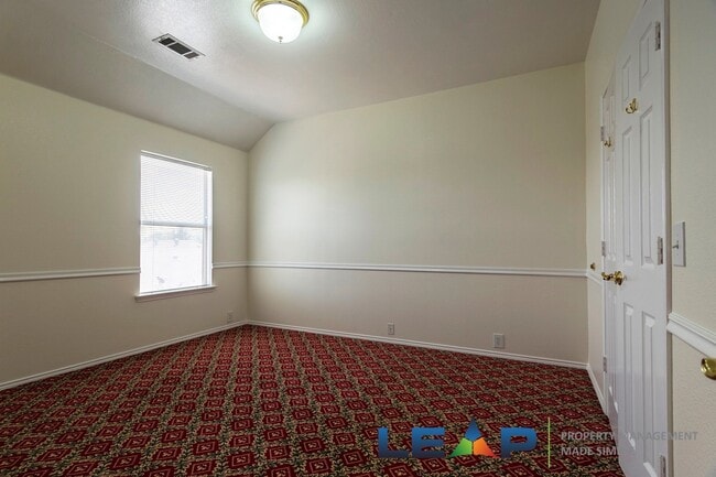 Building Photo - Beautiful home in Hurst-Euless-Bedford ISD